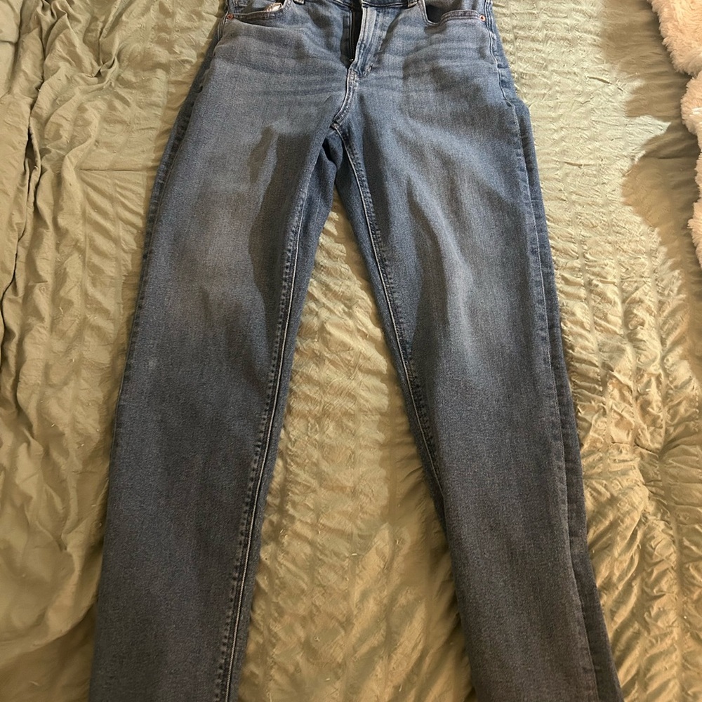 American Eagle mom jeans